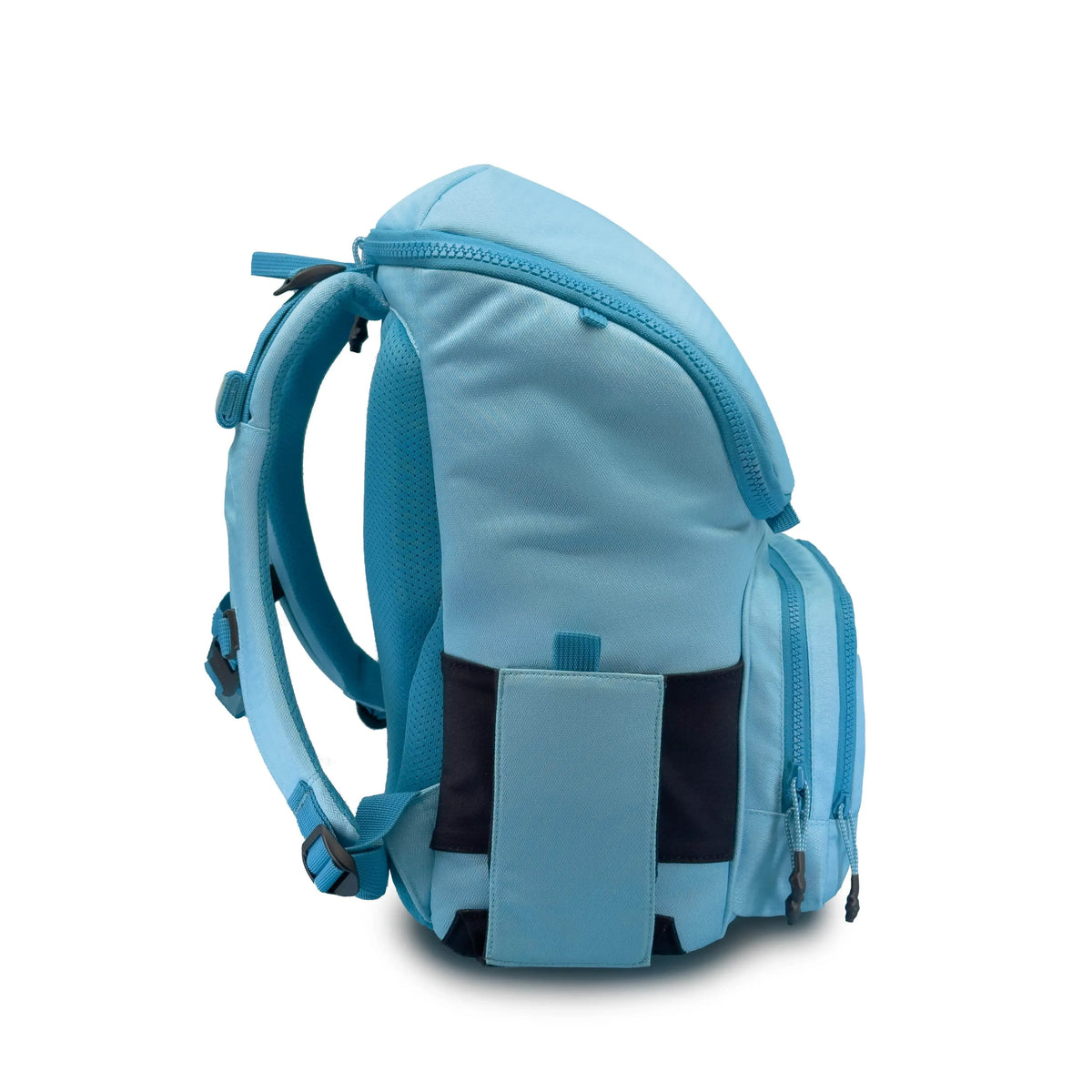 AcePak! side view showing the magnetic side pocket